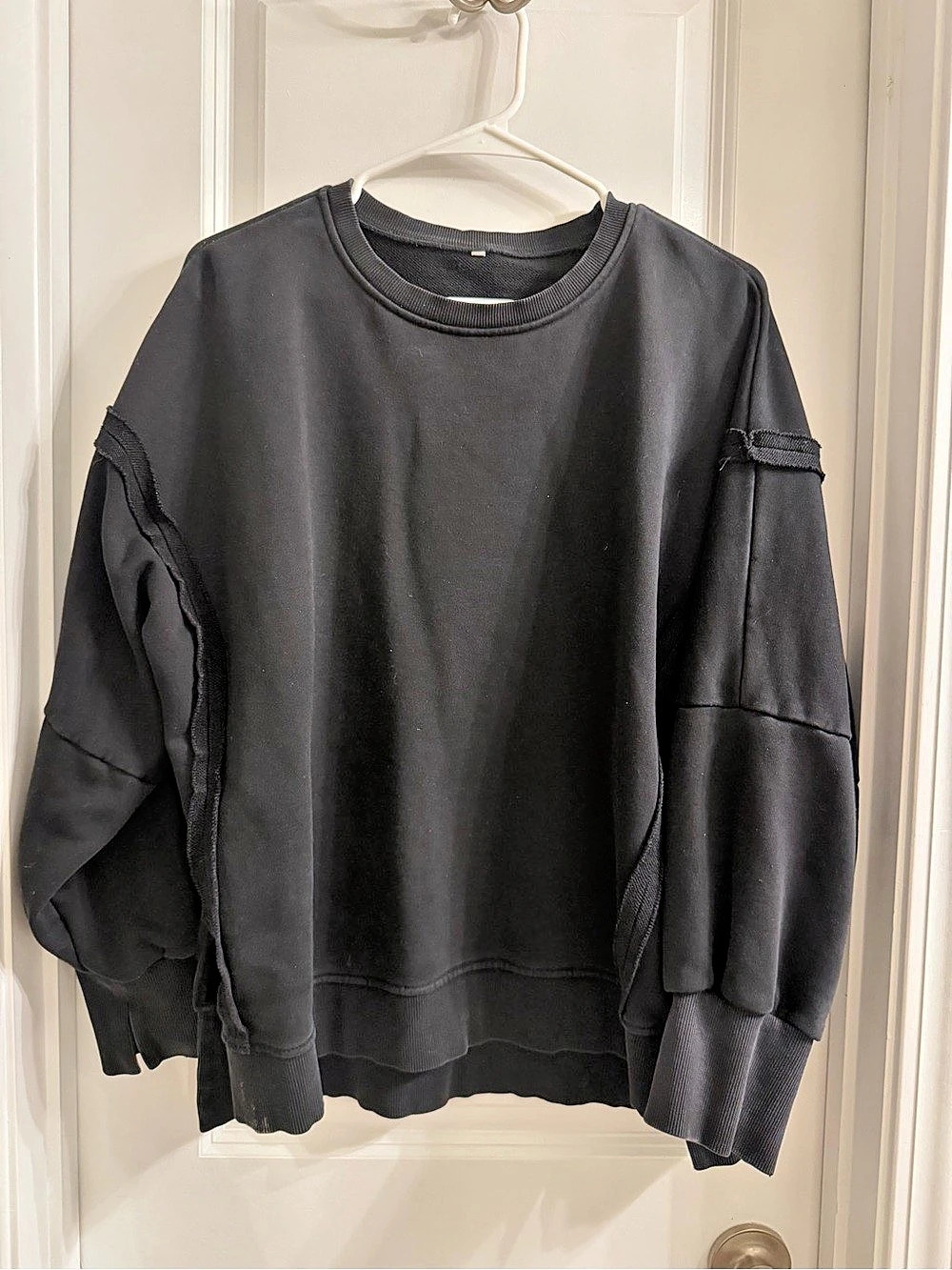 Black Oversized Sleeve Sweatshirt Size Large
